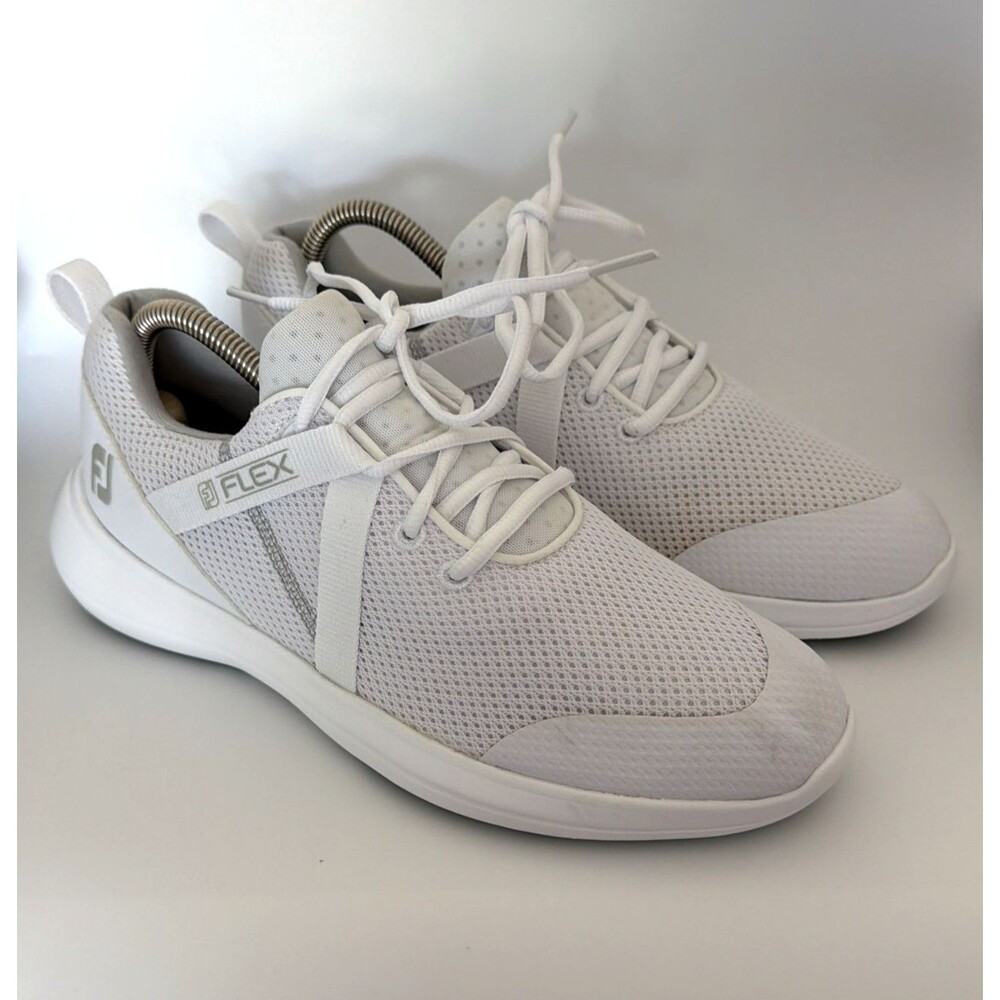 FootJoy FJ Flex Spikeless Golf Shoes Mens 9M White 95725 GUC Mesh Breathable